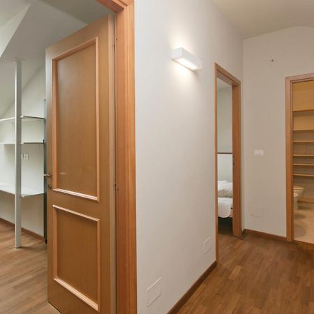 Oddone'S Apartment Турин Екстер'єр фото